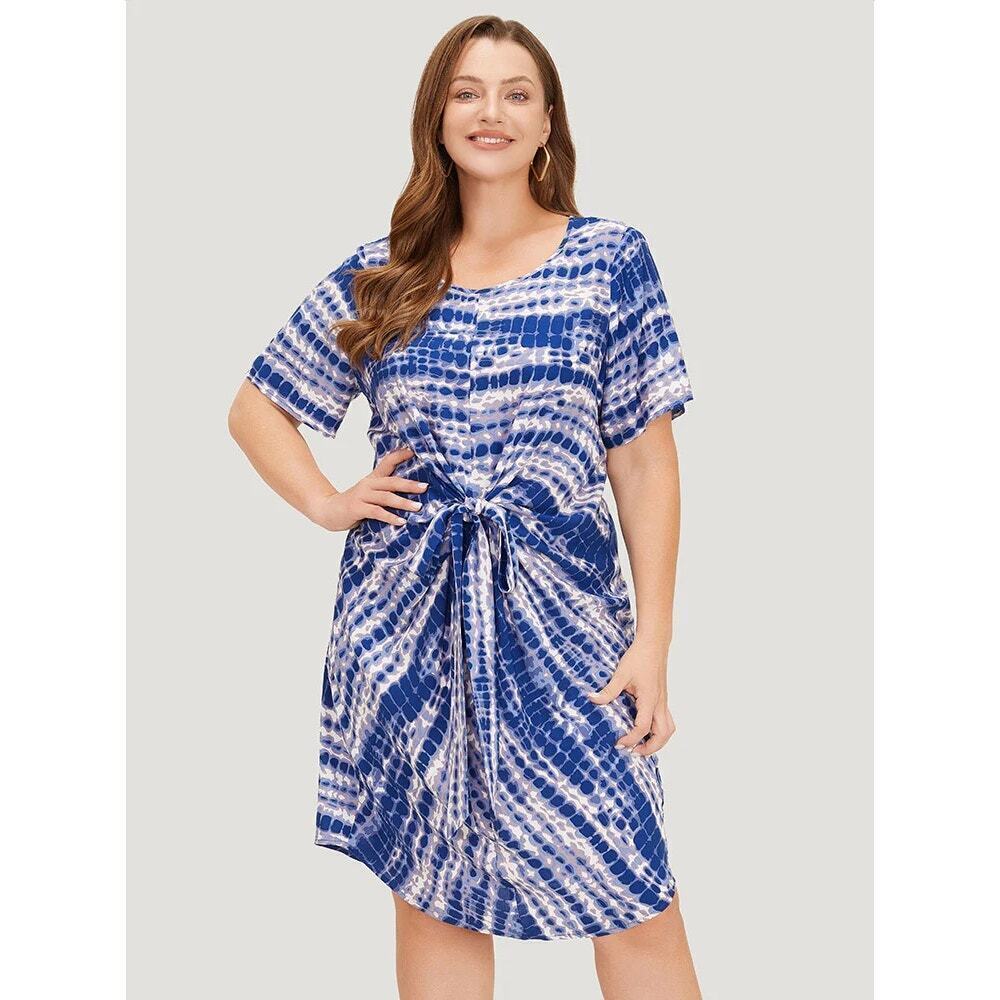 Plus Size 28 5x by BloomChic Blue Tie Dye Twist Dress with Pockets